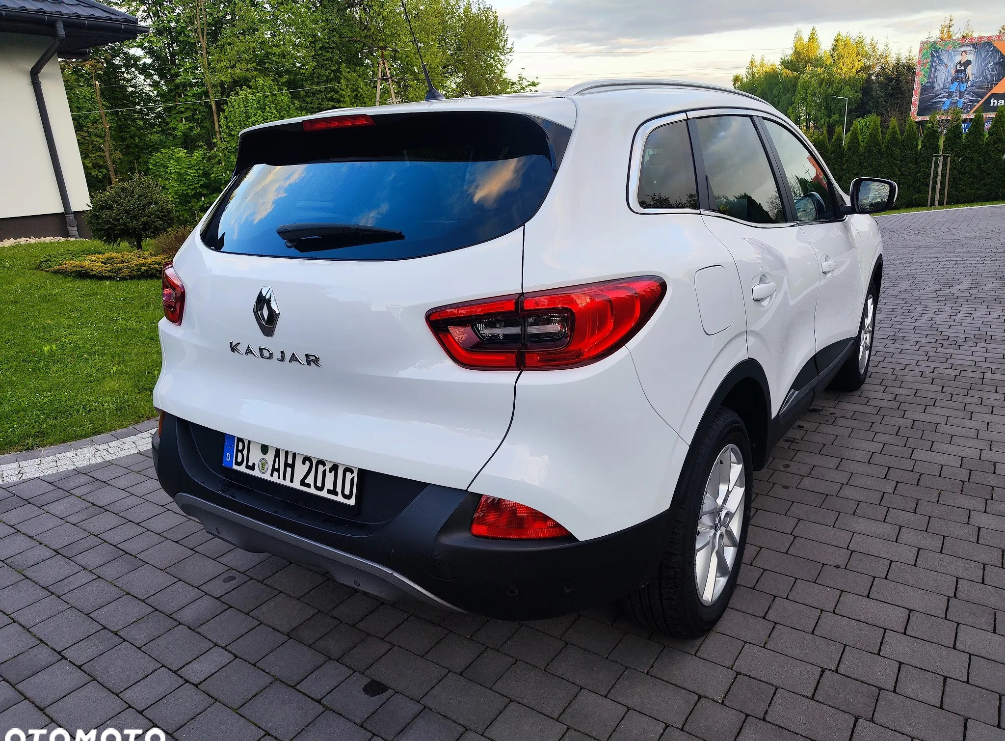 Renault Kadjar cena 51900 przebieg: 119000, rok produkcji 2016 z Mosina małe 232